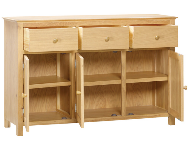 Morecombe Oak Sideboard, 3 Doors and 3 Drawers