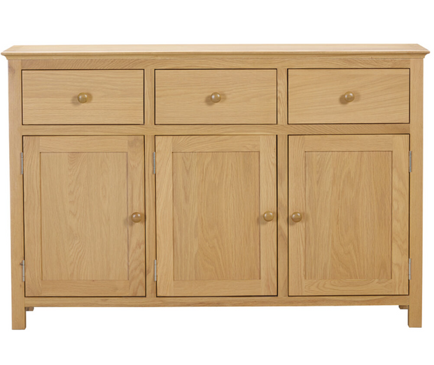 Morecombe Oak Sideboard, 3 Doors and 3 Drawers