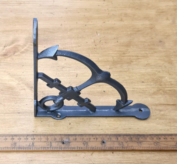 Anchor Shelf Bracket, Cast Iron 175mm x 175mm