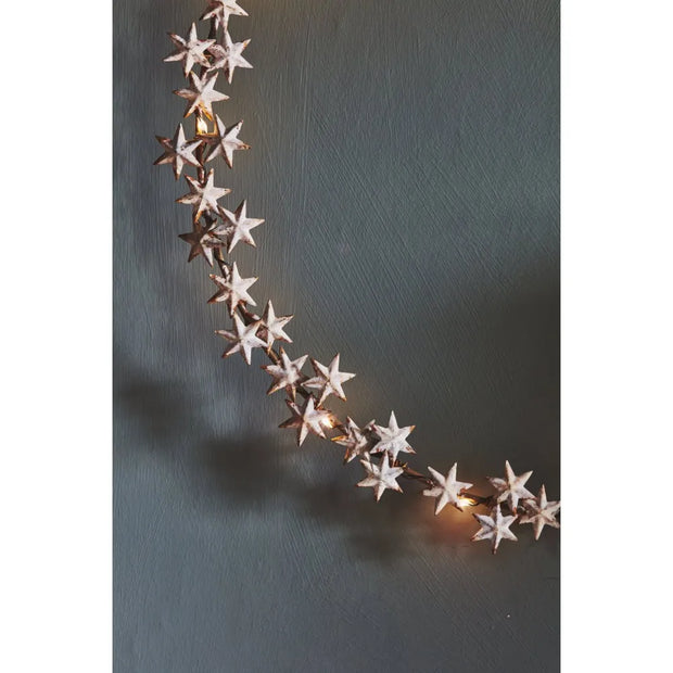 Starlight Christmas Wreath (Antique White)