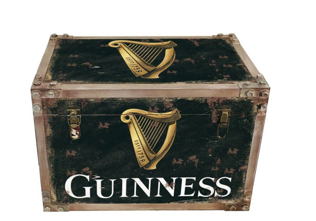 Guinness Strapped Trunk
